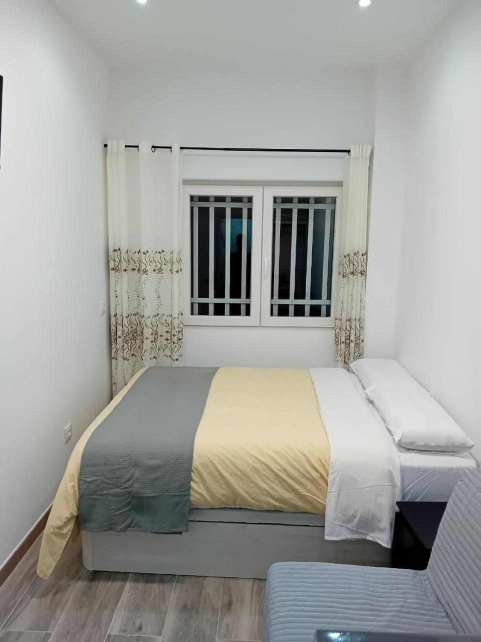 Smart Suite Madrid Extérieur photo